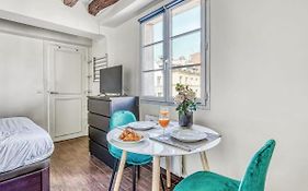 Latin Quarter & Pantheon Studio - Cityapartmentstay